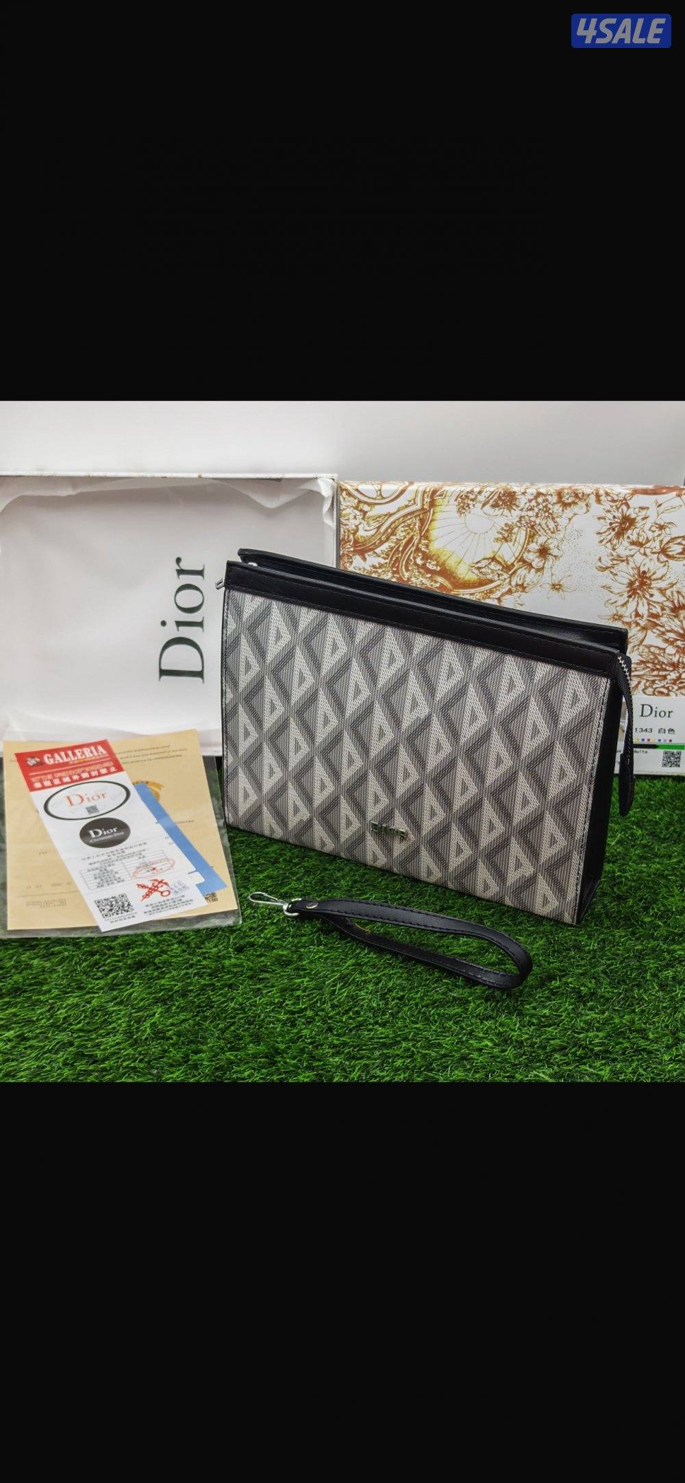 اقوى تشكيله شنط يد رجاليه الدرجه الاولى 20261