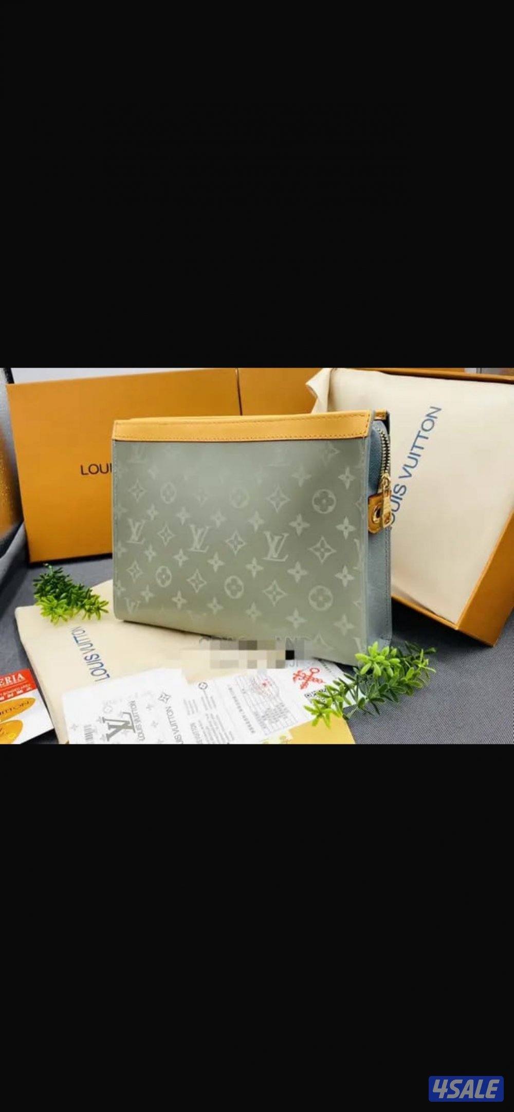 اقوى تشكيله شنط يد رجاليه الدرجه الاولى 20269