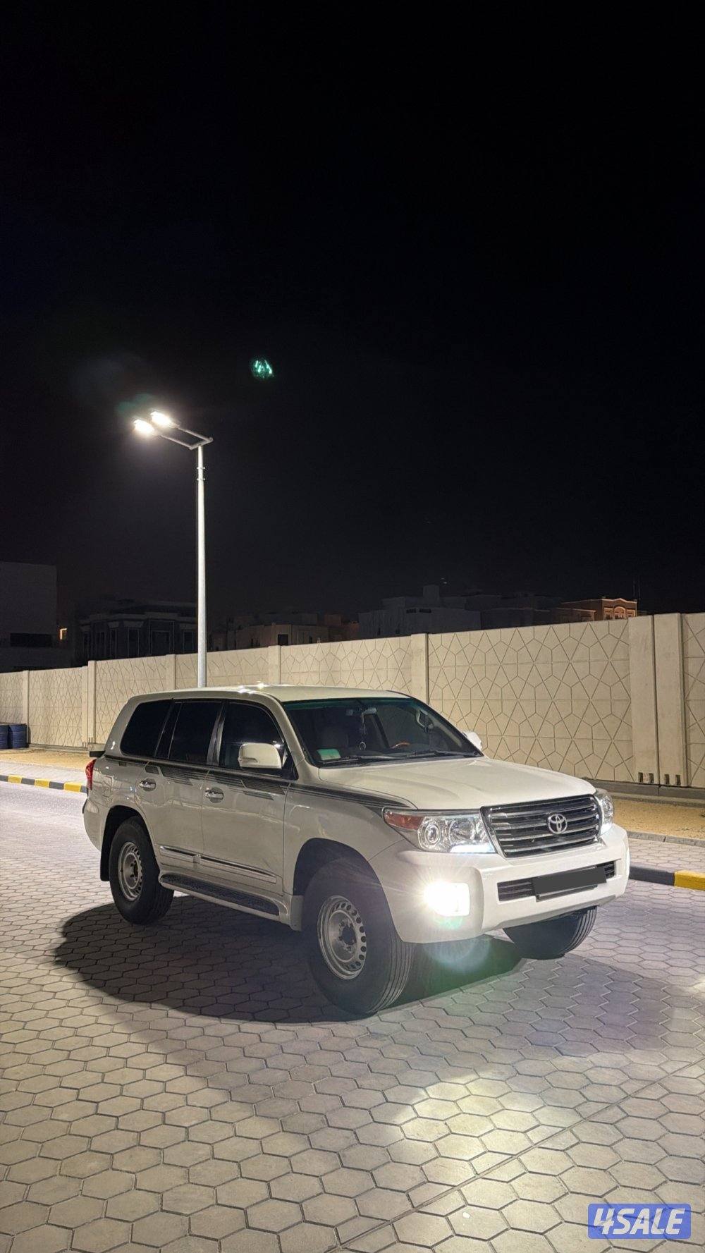 لاند كروزر ٢٠١٤3