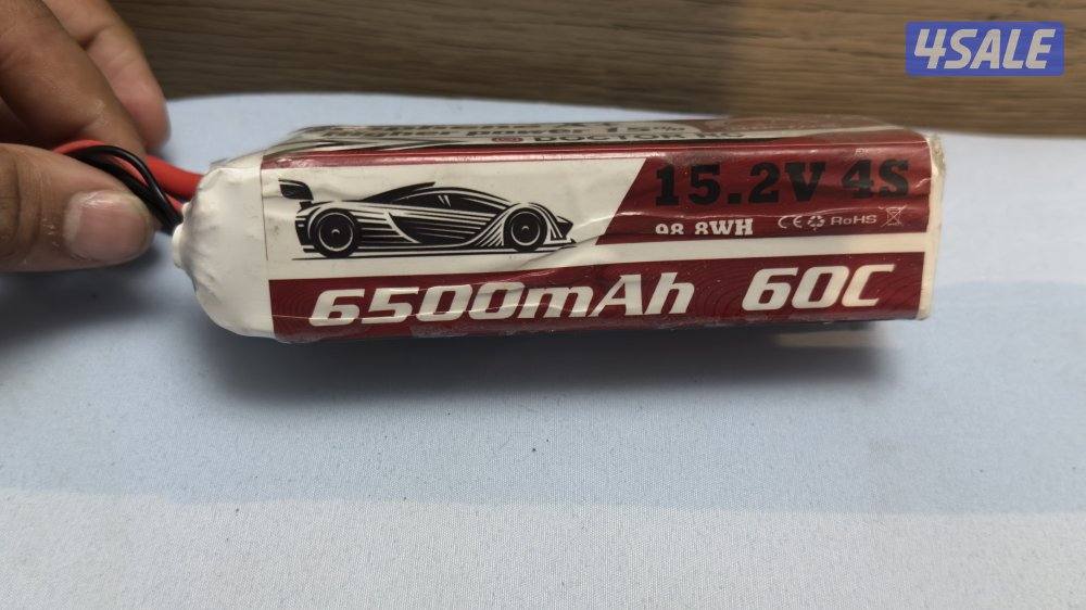 ‏للبيع بطارية بحالة ممتازة ما فيها ولا شي أمورها طيبة4s0