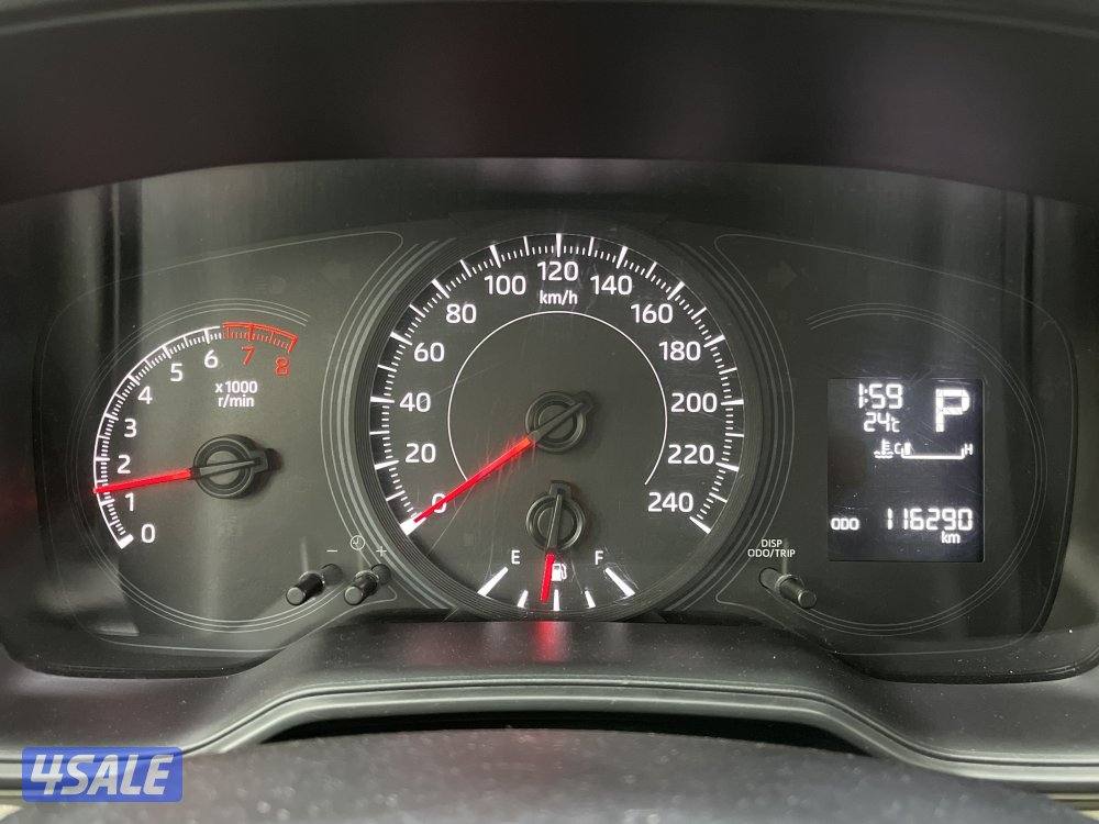 TOYOTA COROLLA 22F04T-L_U6