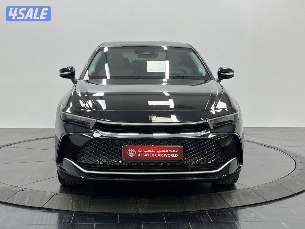 TOYOTA CROWN HYBRID15