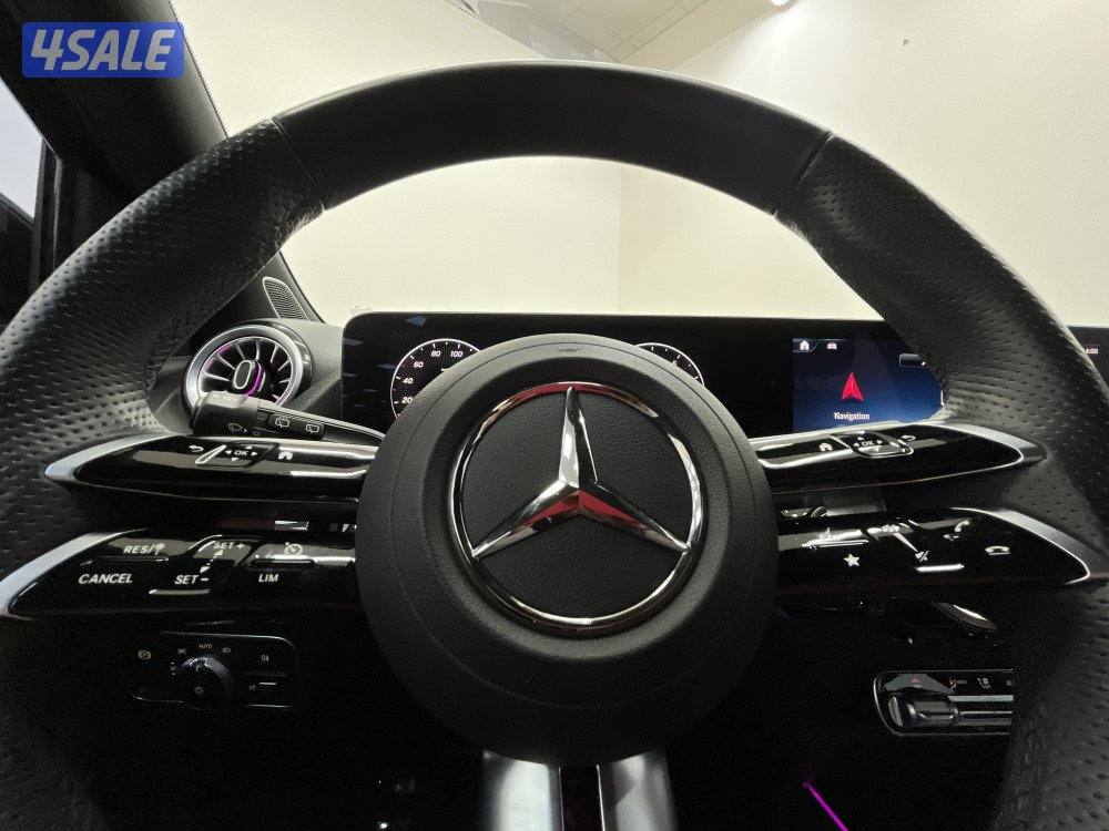 MERCEDES GLA200 Mercedes MERCEDES GLA200 20247