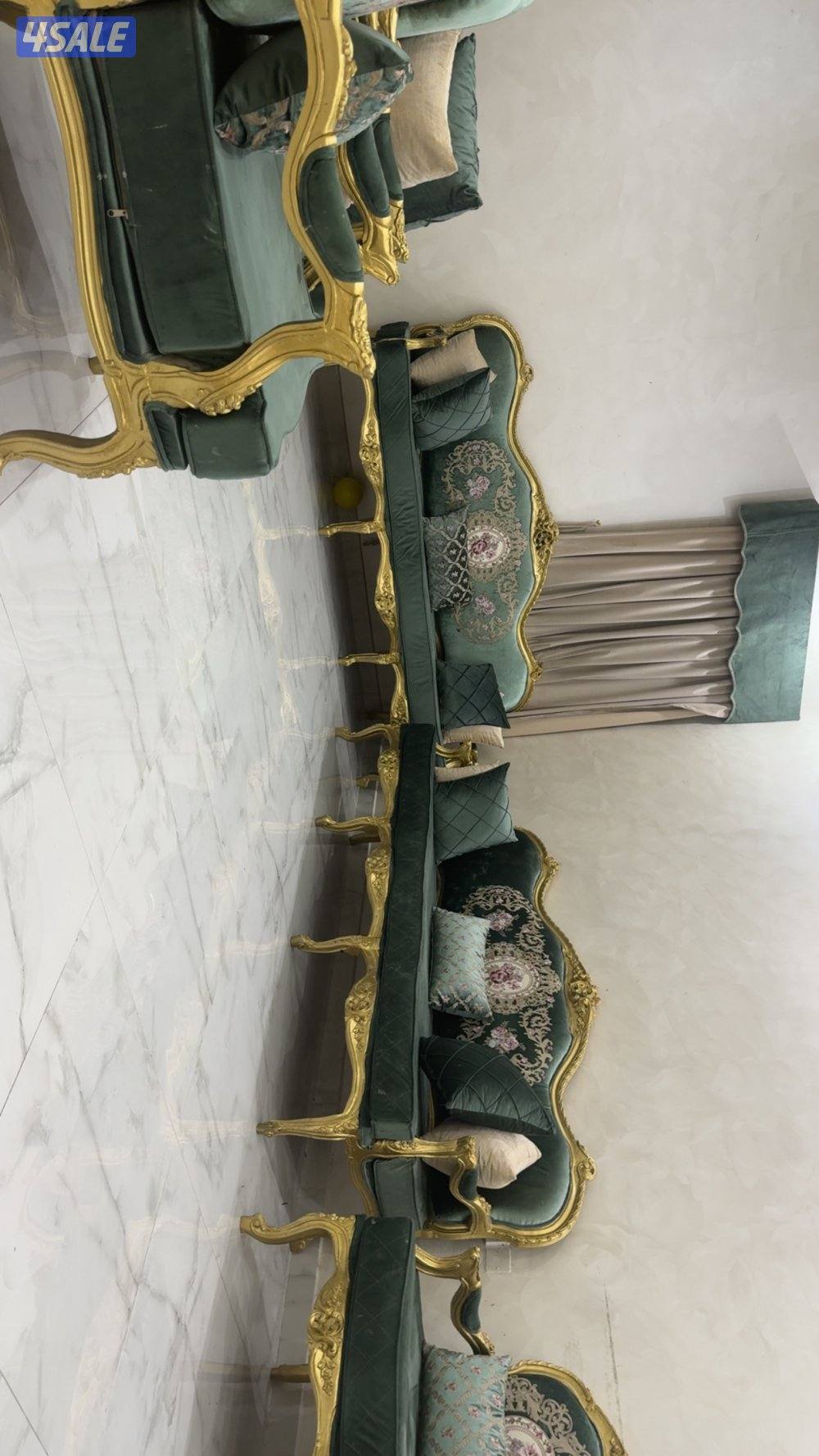 للبيع كراسي خشب صالة3