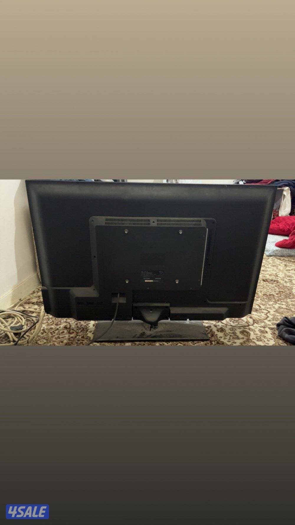 تلفاز او شاشه تشغل سوني وكل شي بسعر حلو0