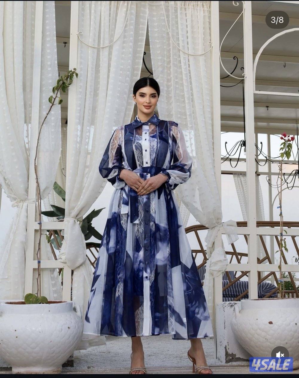 بدلة أنيقة من آڤاأبيض مع ازرق مع حزام وبطانه داخلية نظيفة وقليلة اللبس1