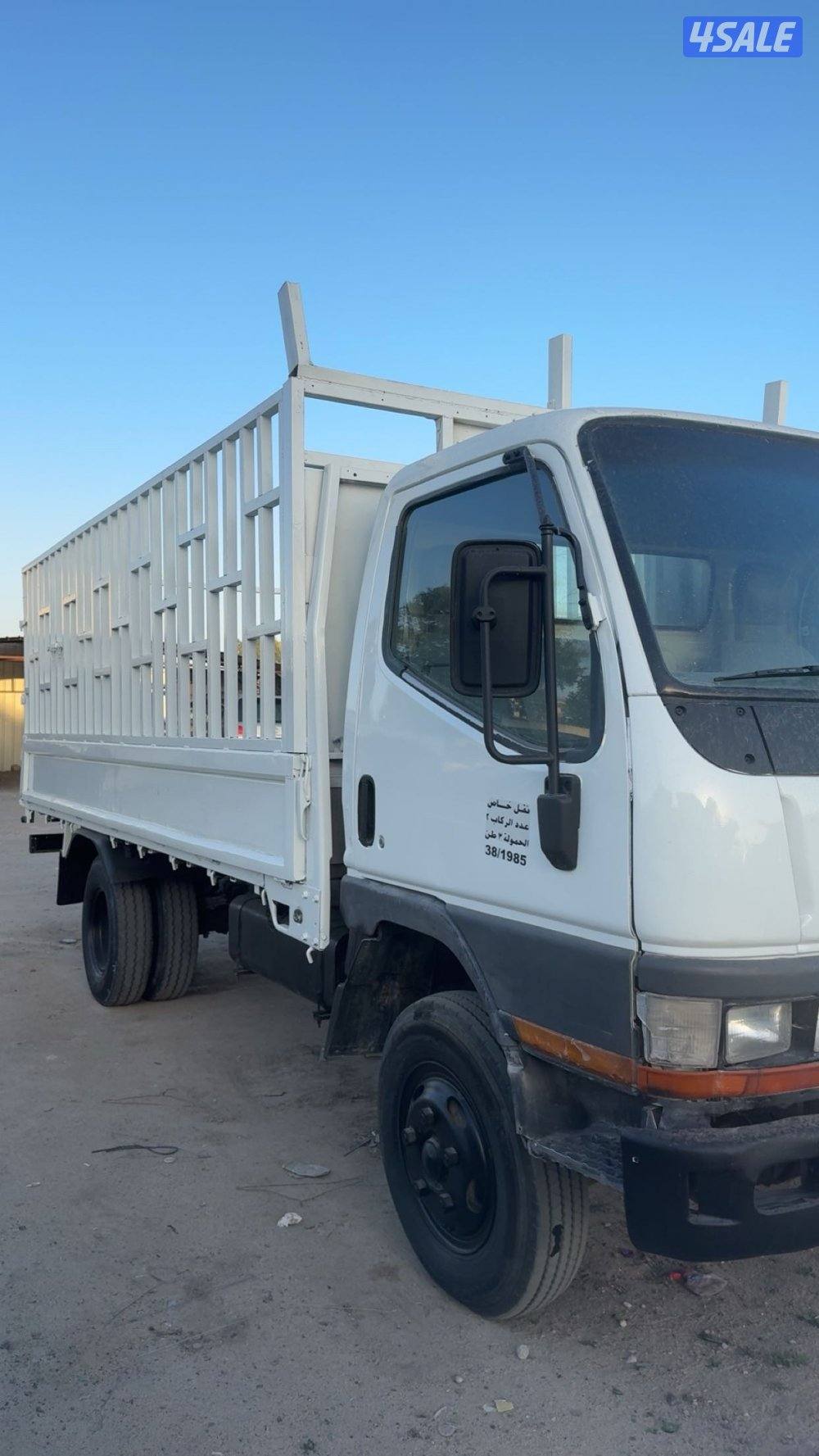 للبيع هاف لوري 20010