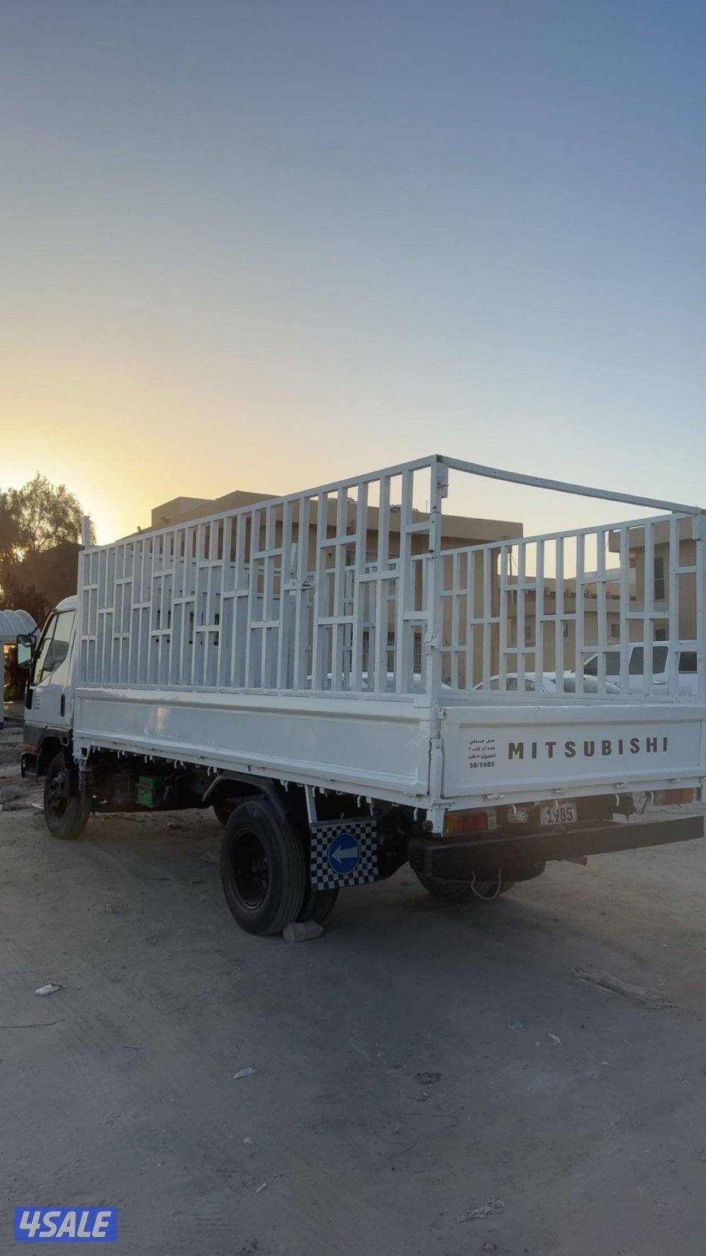 للبيع هاف لوري 20012