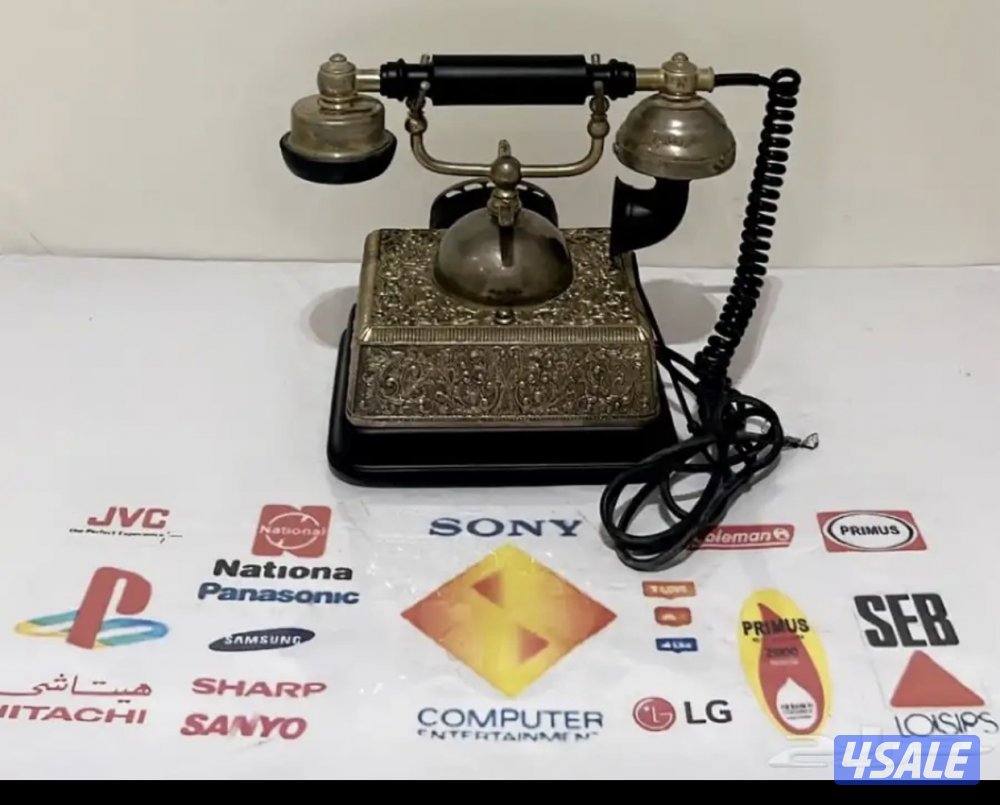 هاتف قديم1