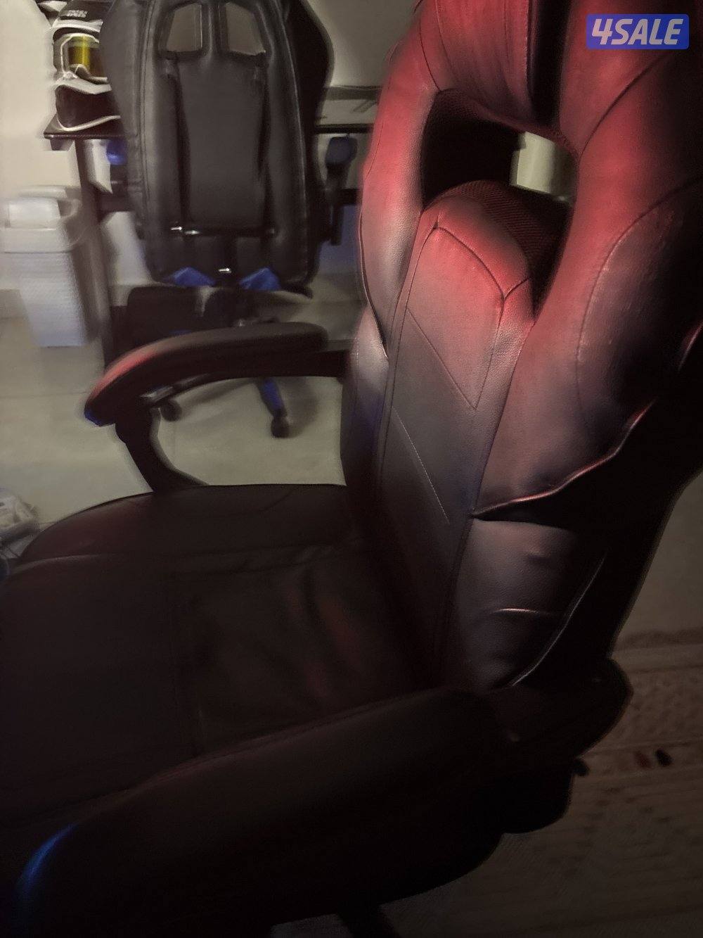 بيسي rtx 3060 ti معى الطاوله او الكرسي او الماوس والكيبورد3