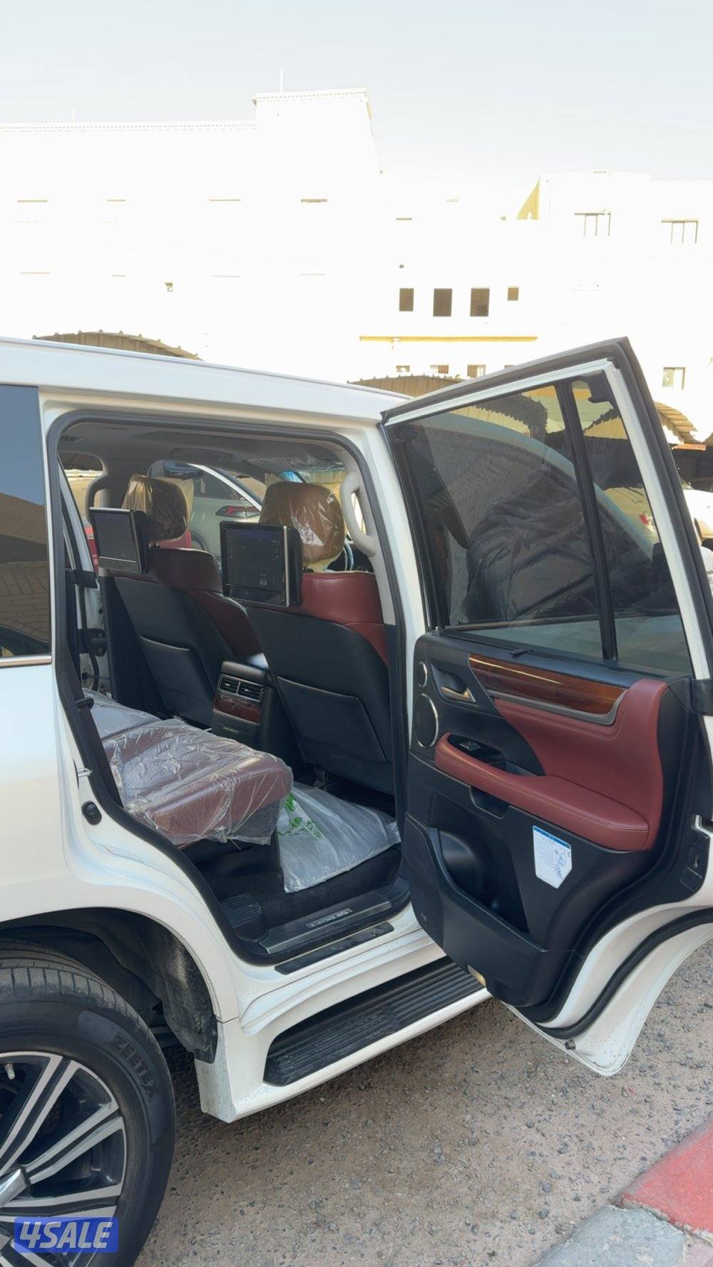 للبيع جيب لكزس سبورت وارد الساير 20196