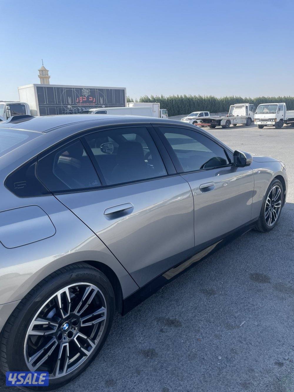 BMW520i وكالة الغانم6