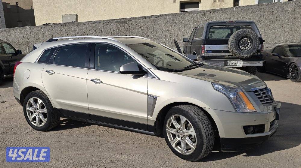 كاديلاك srx بريميوم اعلي فئه بحاله فوق الممتازه0