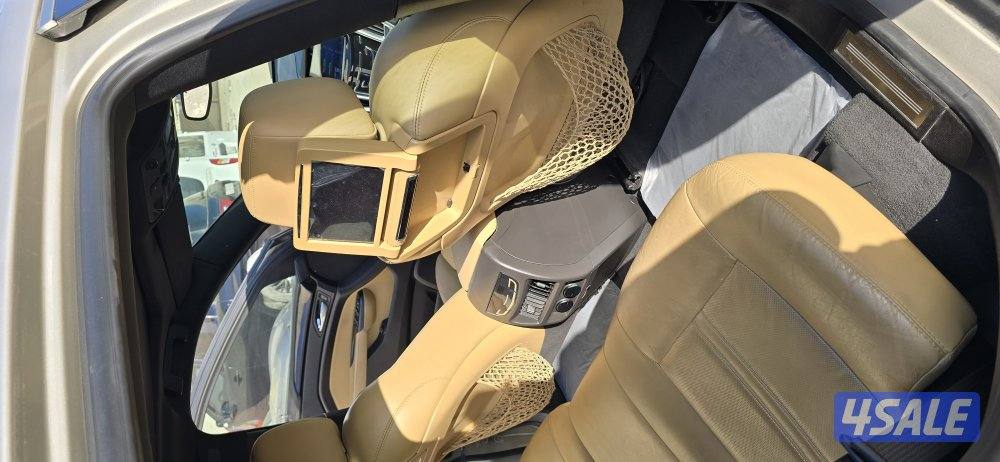 كاديلاك srx بريميوم اعلي فئه بحاله فوق الممتازه2