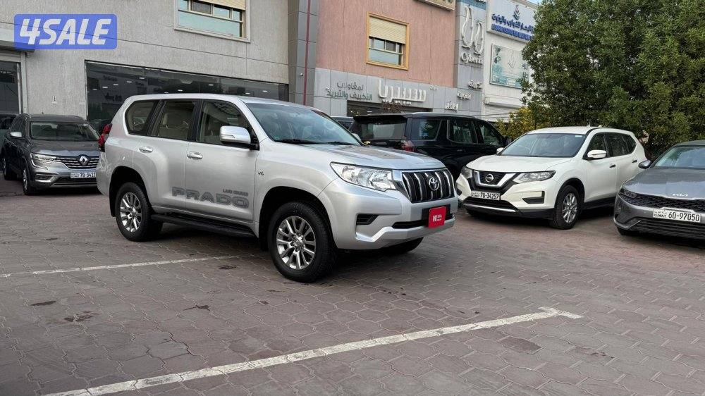 تويوتا برادو Txl موديل 2021 عداد 131 الف مرفق فحص0