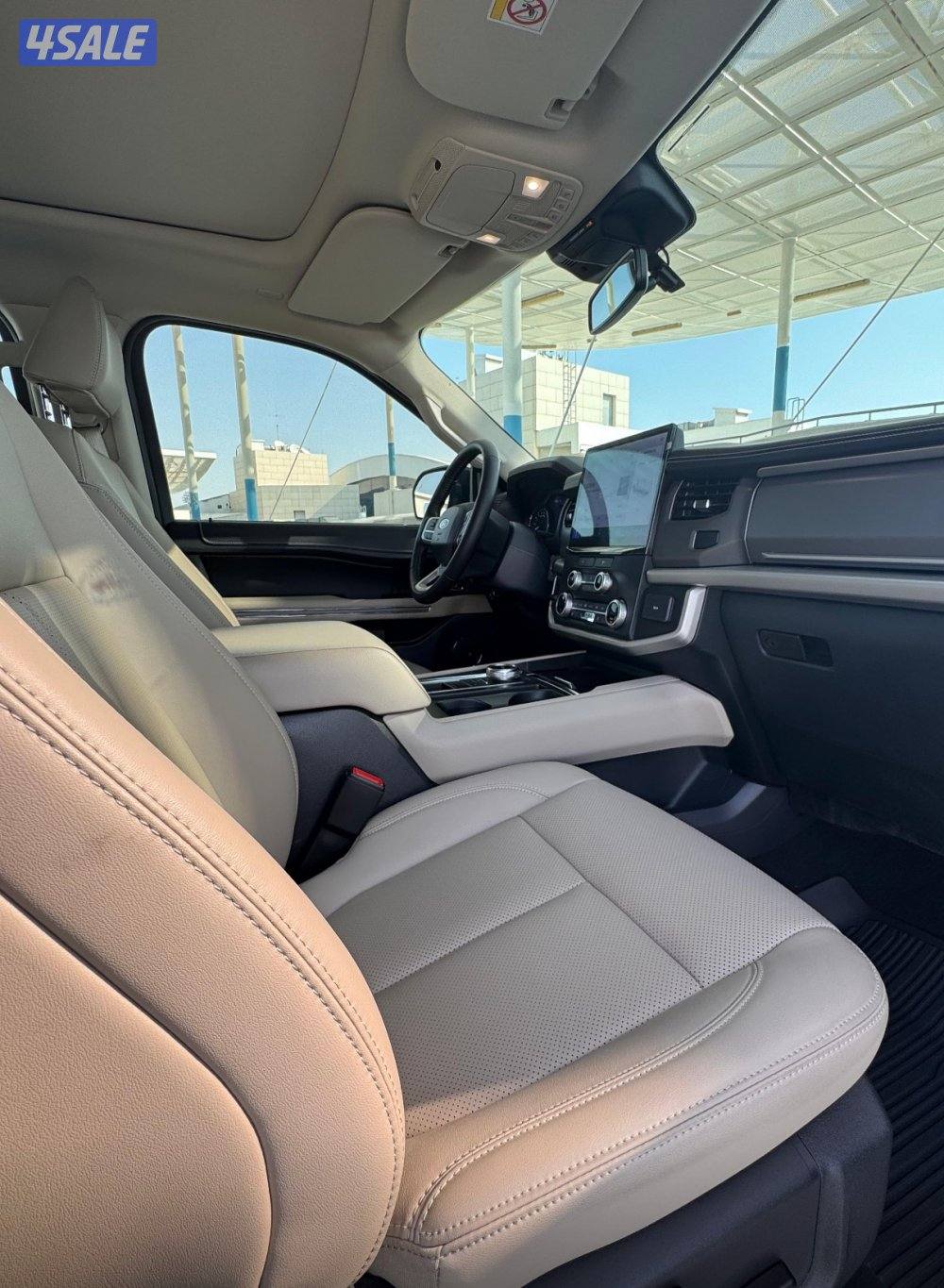 للبيع فورد اكسبديشن XLT موديل 2024 الغانم عداد 7 الاف كم صبغ الوكالة10