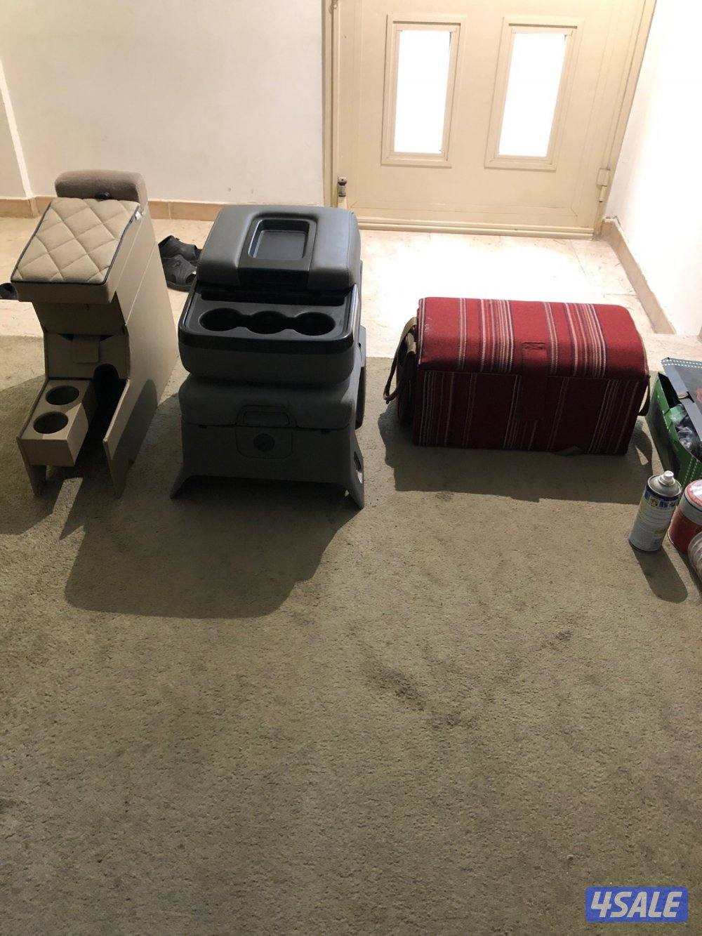 للبيع تكايات سياره0