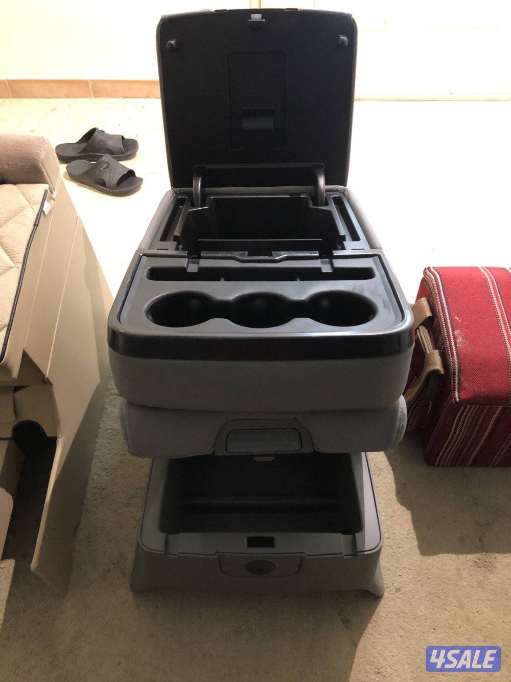 للبيع تكايات سياره2