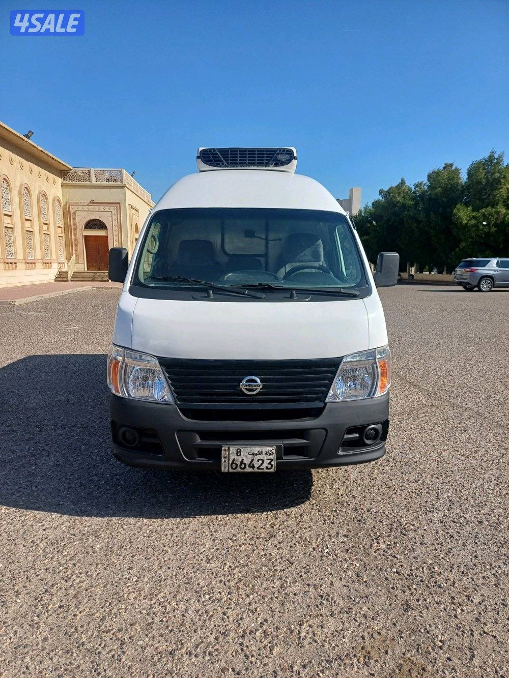 للبيع نيسان ثلاجه 20111