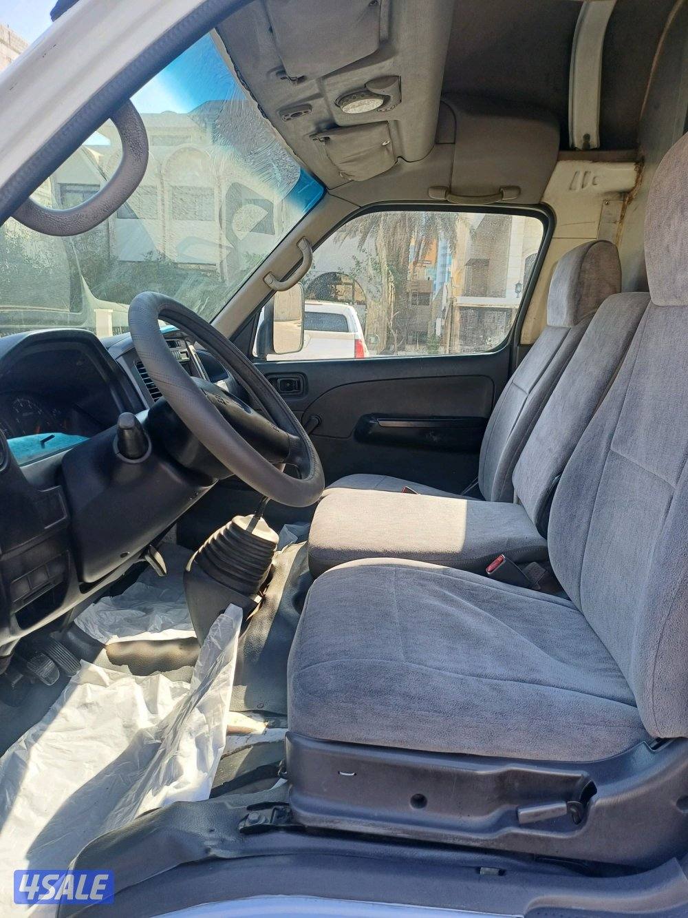 للبيع نيسان ثلاجه 20117