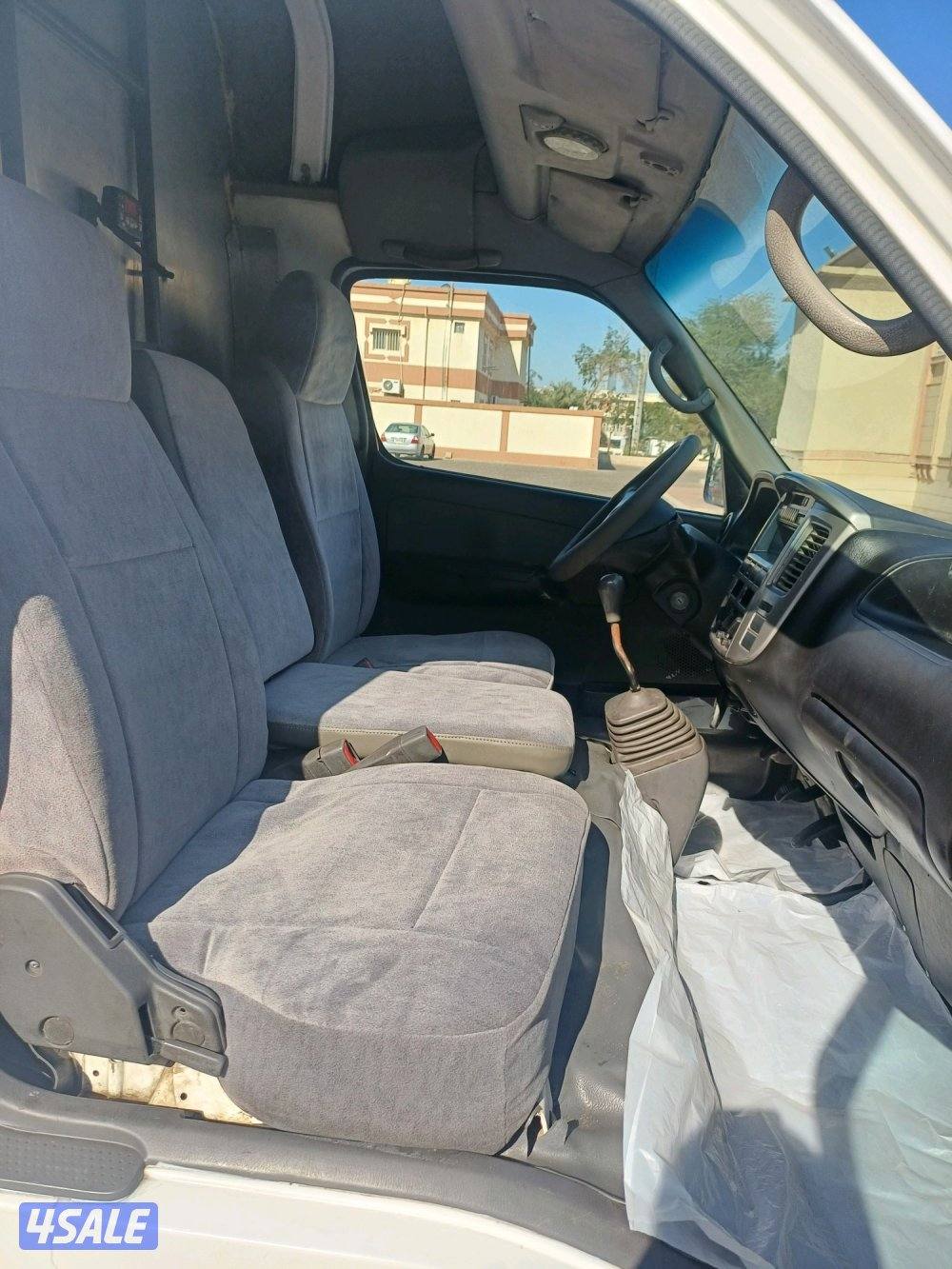 للبيع نيسان ثلاجه 20118