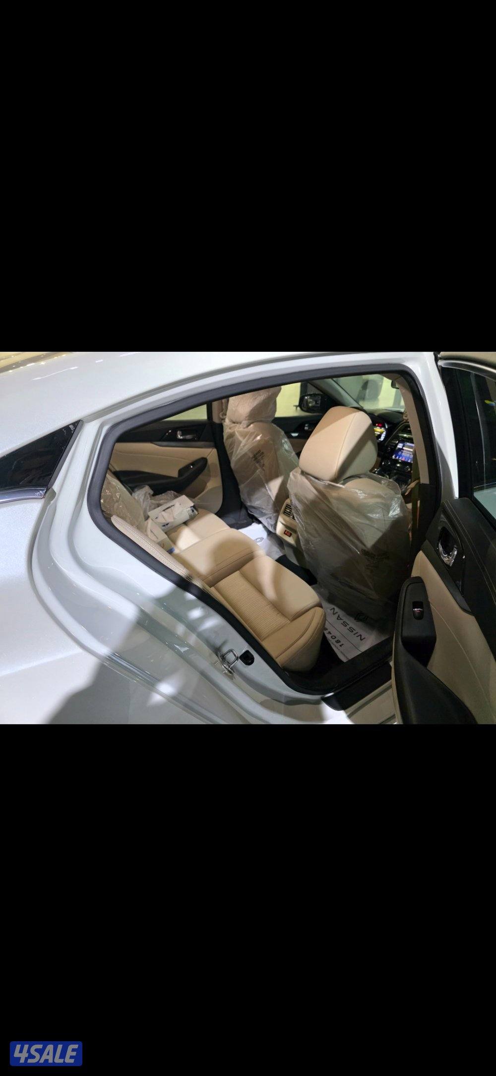 سيارة نيسان ماكسيما 2023 آخر موديل3