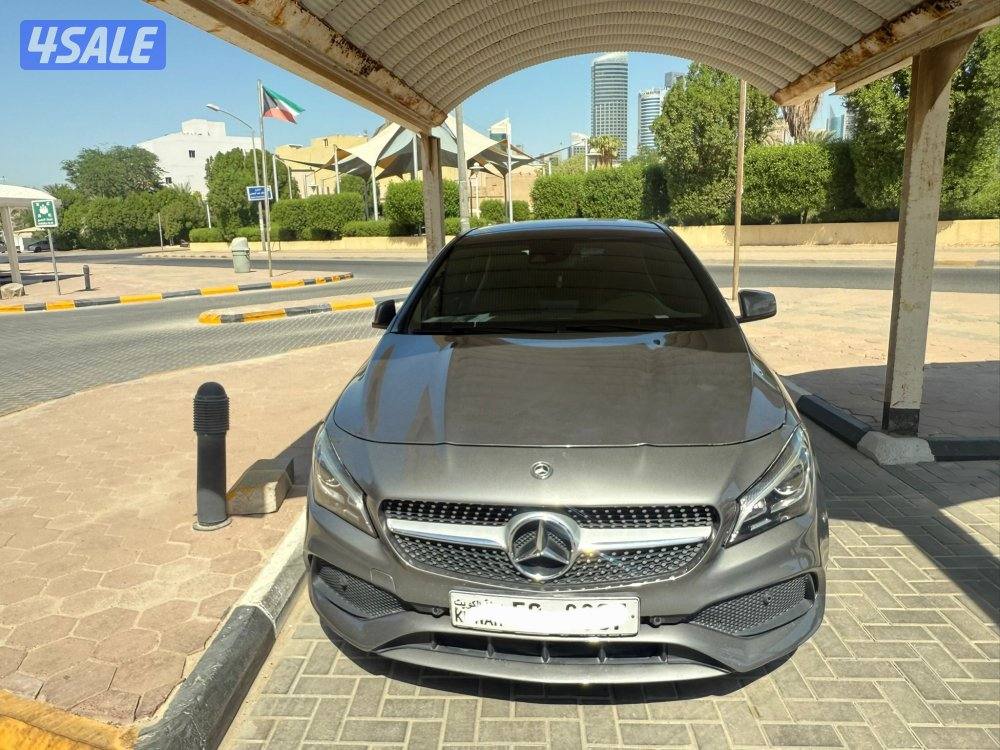Mercedes-CLA250 20190