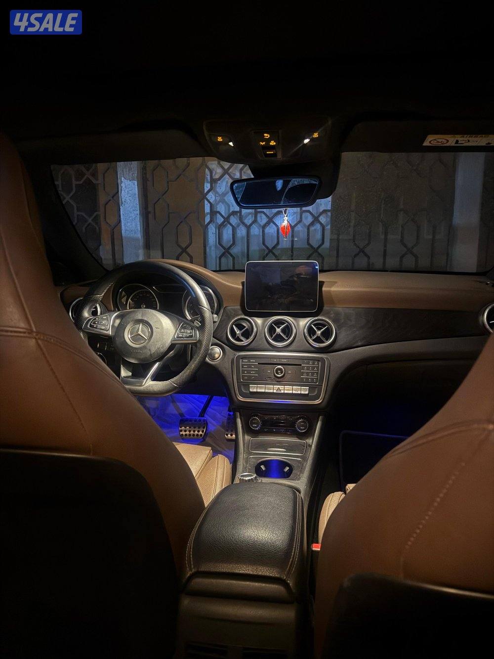 Mercedes-CLA250 201910