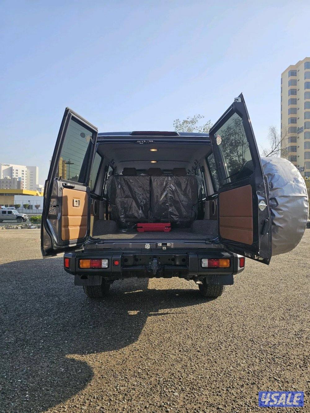 لاند كروزر L76 موديل 202514