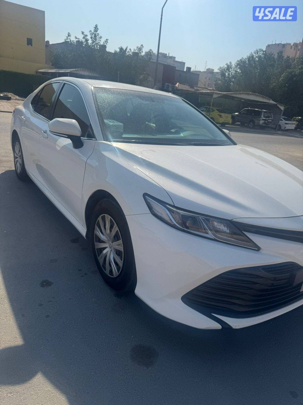 TOYOTA CANRY 2020 V4 LE  orignal paint for urgent sale.1