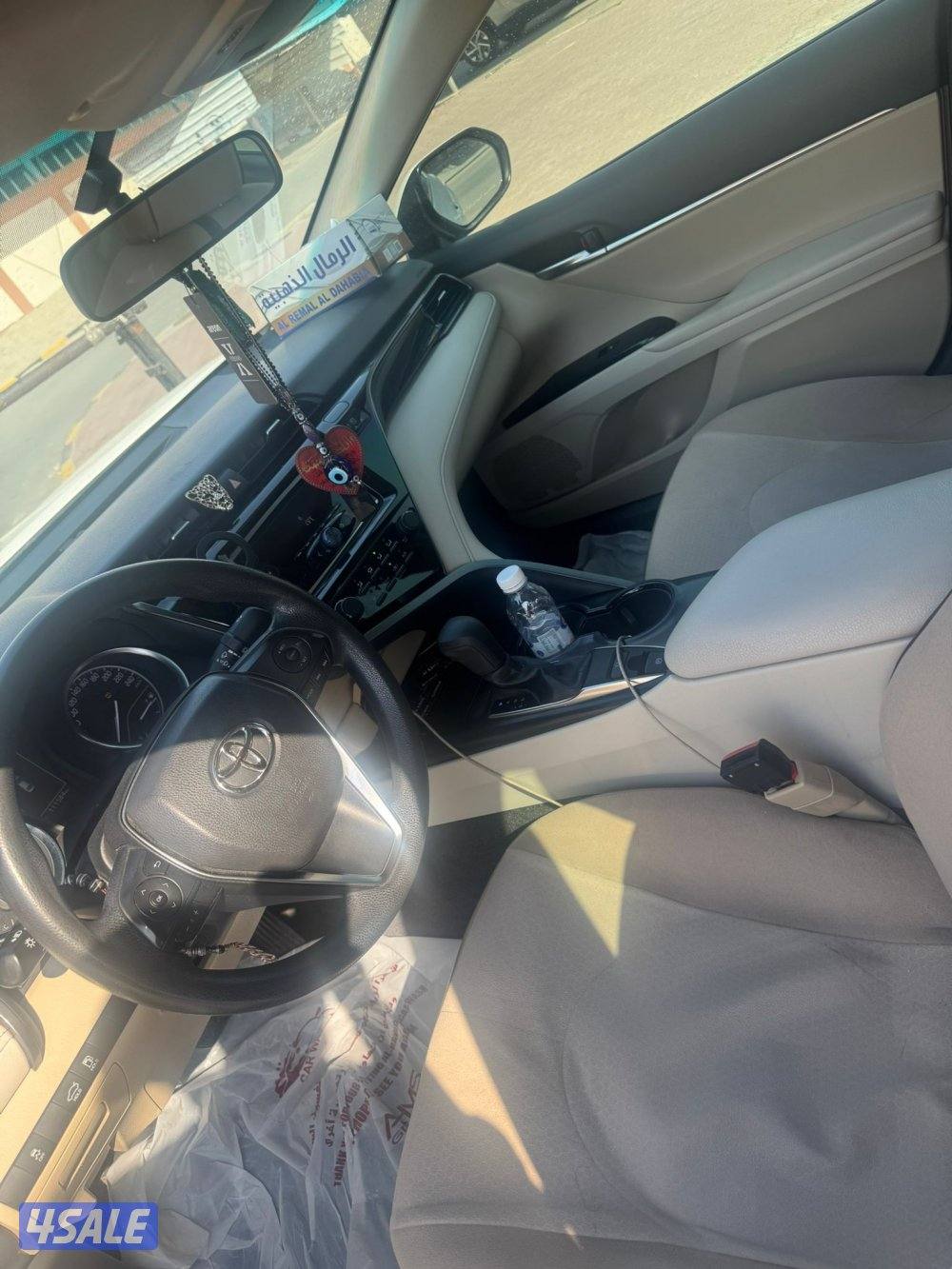 TOYOTA CANRY 2020 V4 LE  orignal paint for urgent sale.4