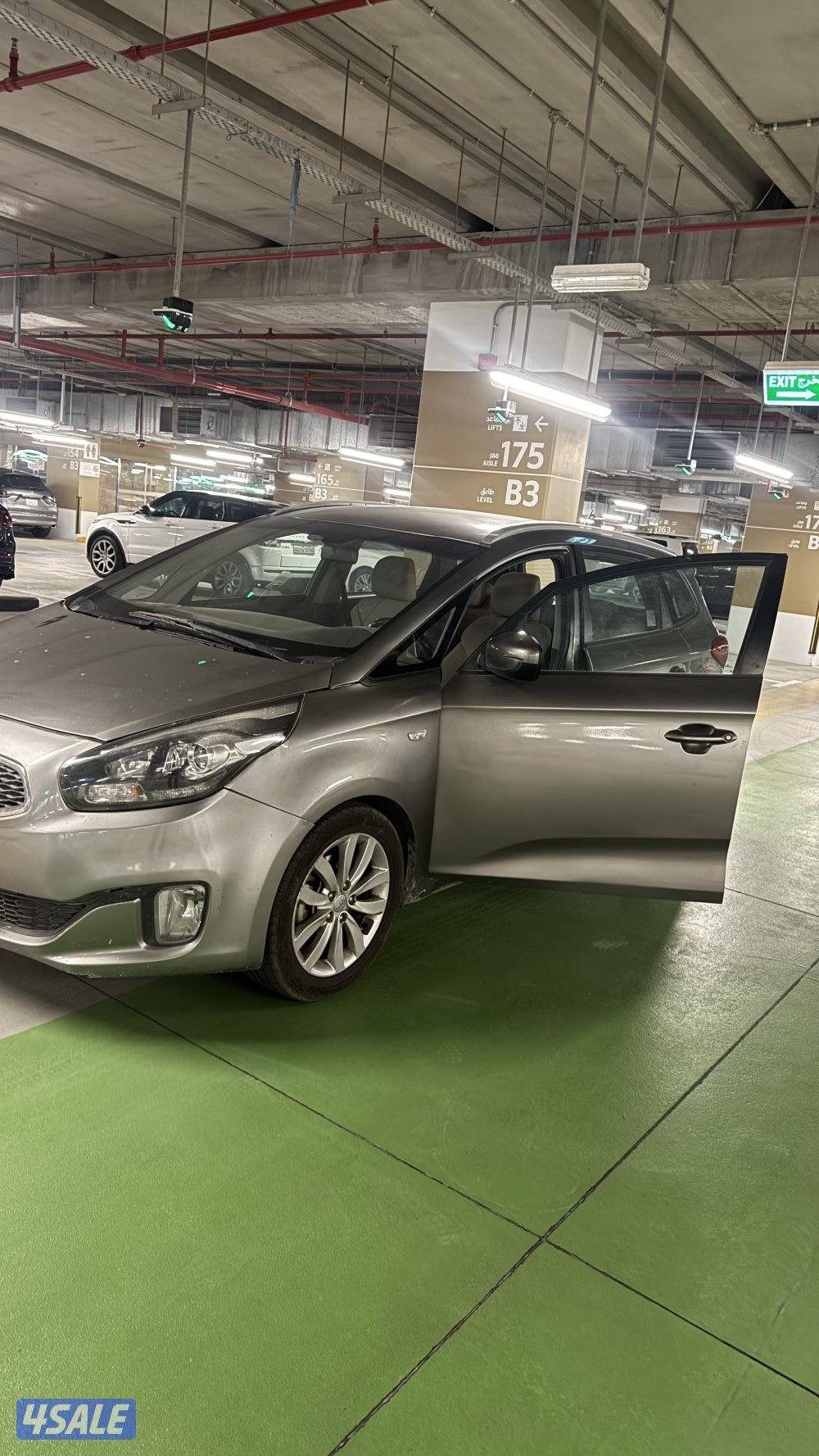 كيا كارينز 20170