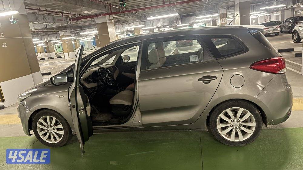 كيا كارينز 20173