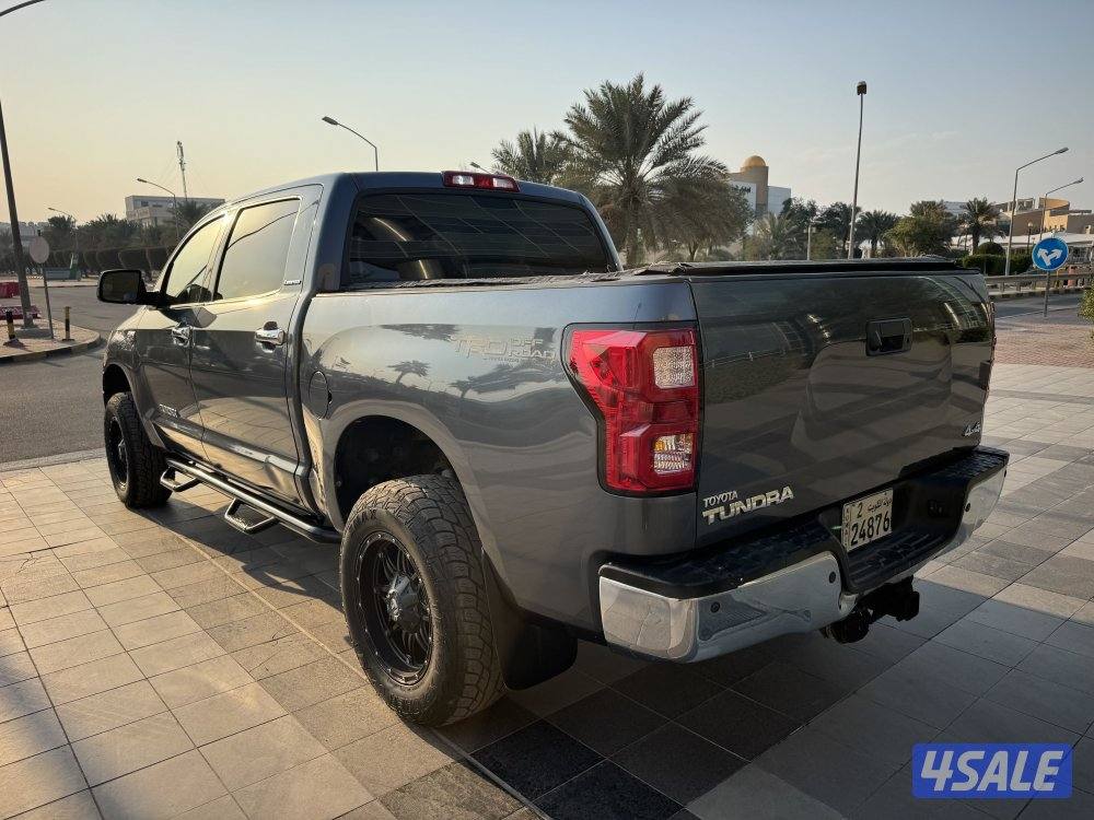 للبيع : وانيت تندرا : موديل 2010 : شرط الفحص7