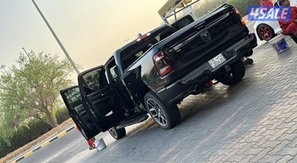 للبيع دوج رام لارامي سبورت بلاك اديشن5