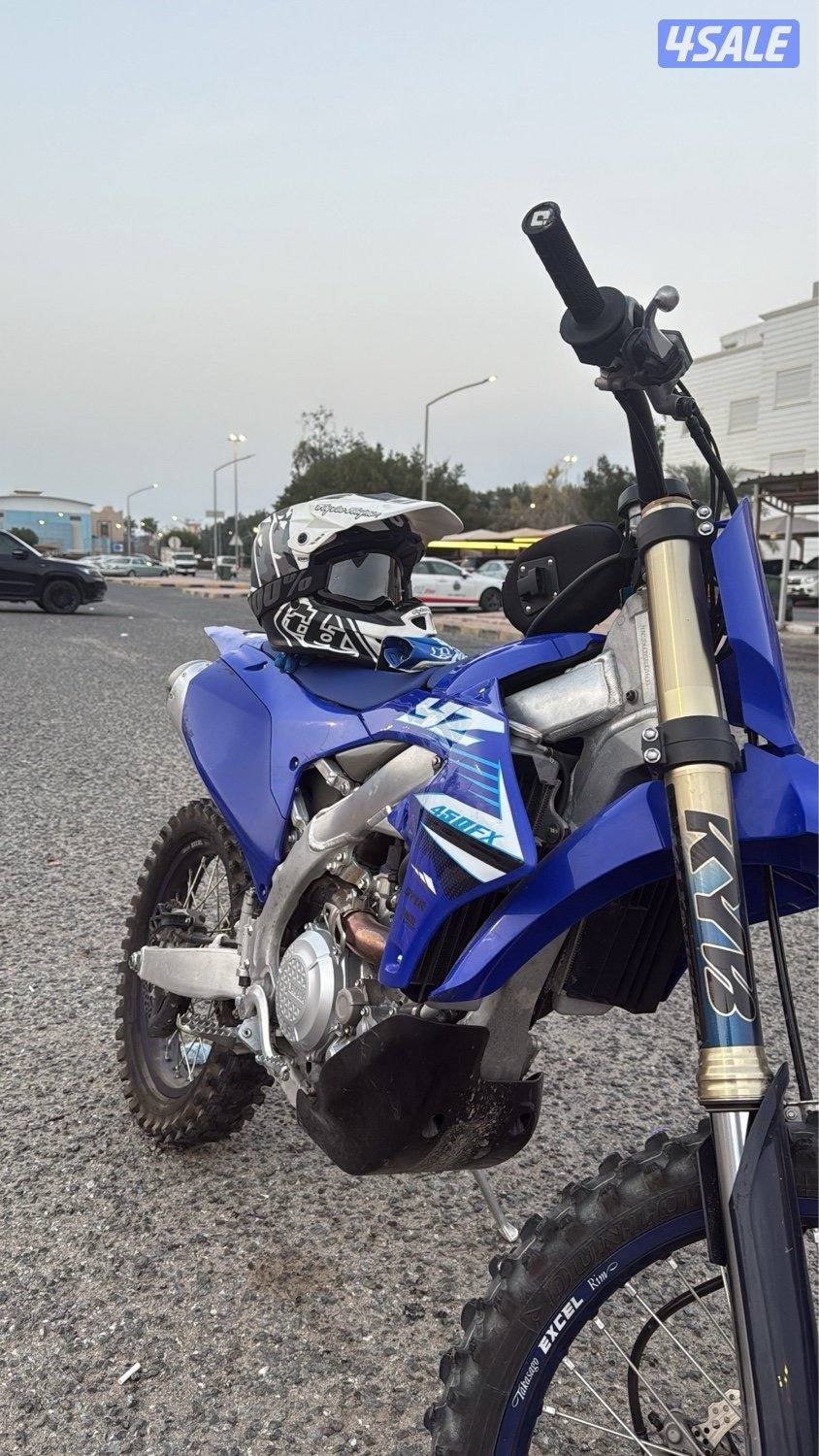 للبيع yz450fx موديل 20250