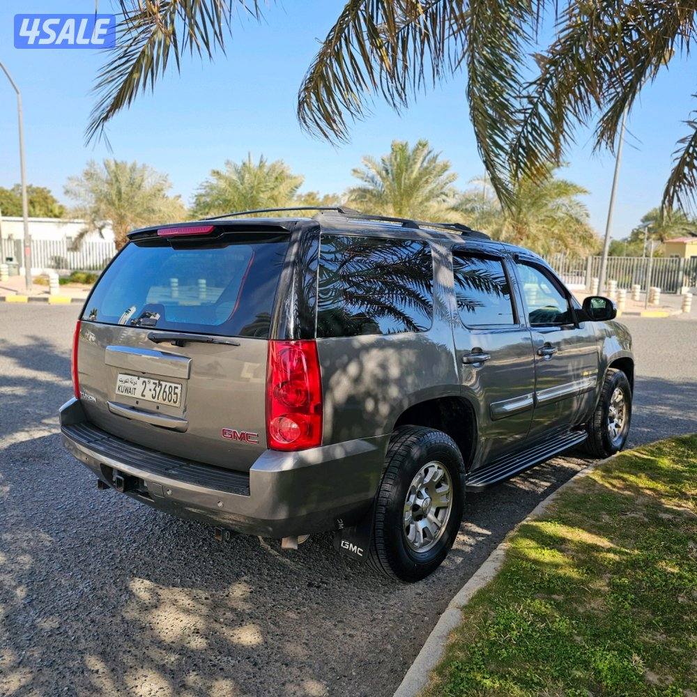 GMC Yukon SLE 20086