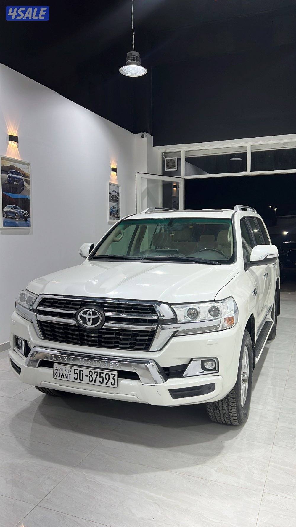 لاند كروزر20210