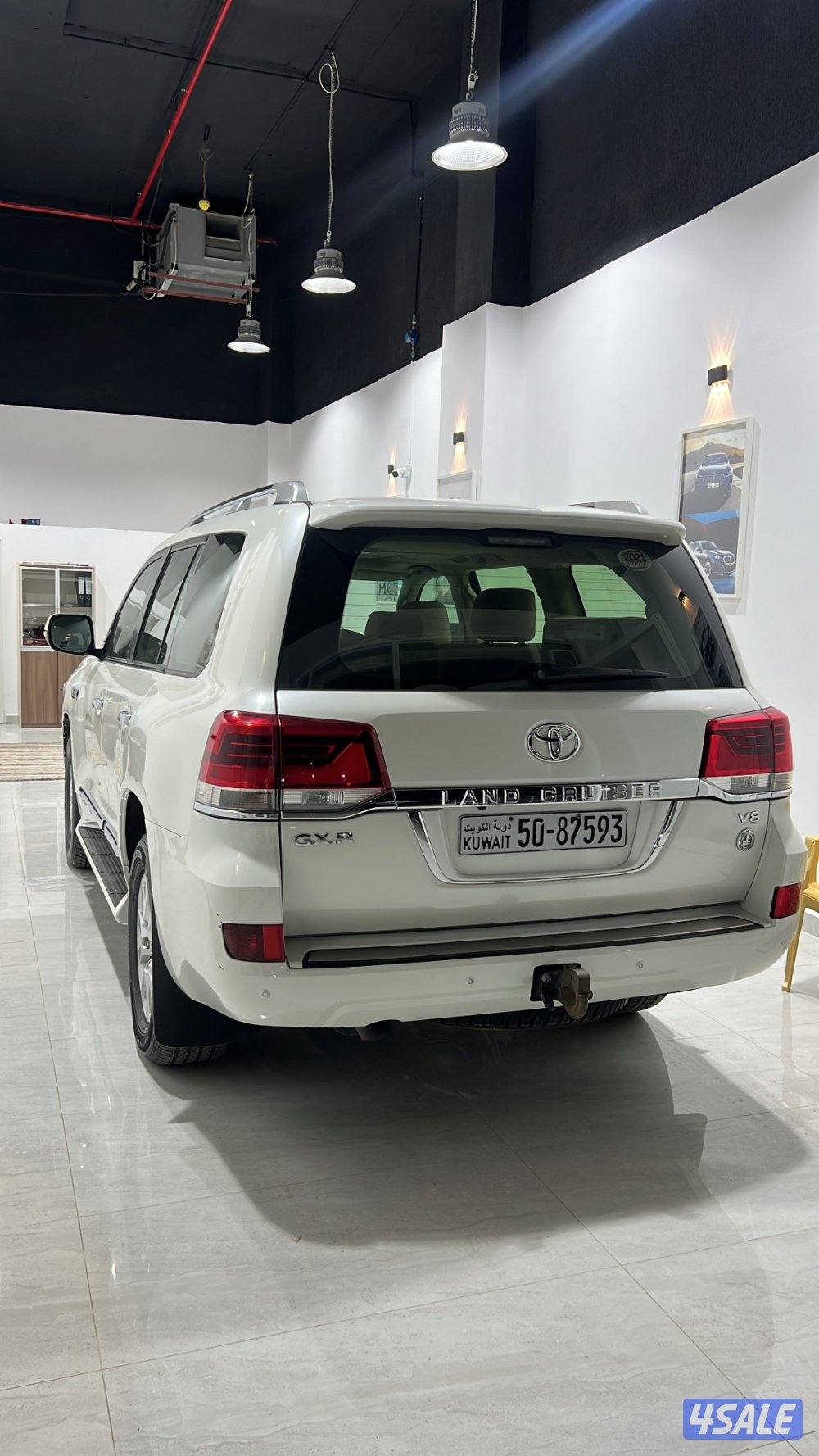 لاند كروزر20213