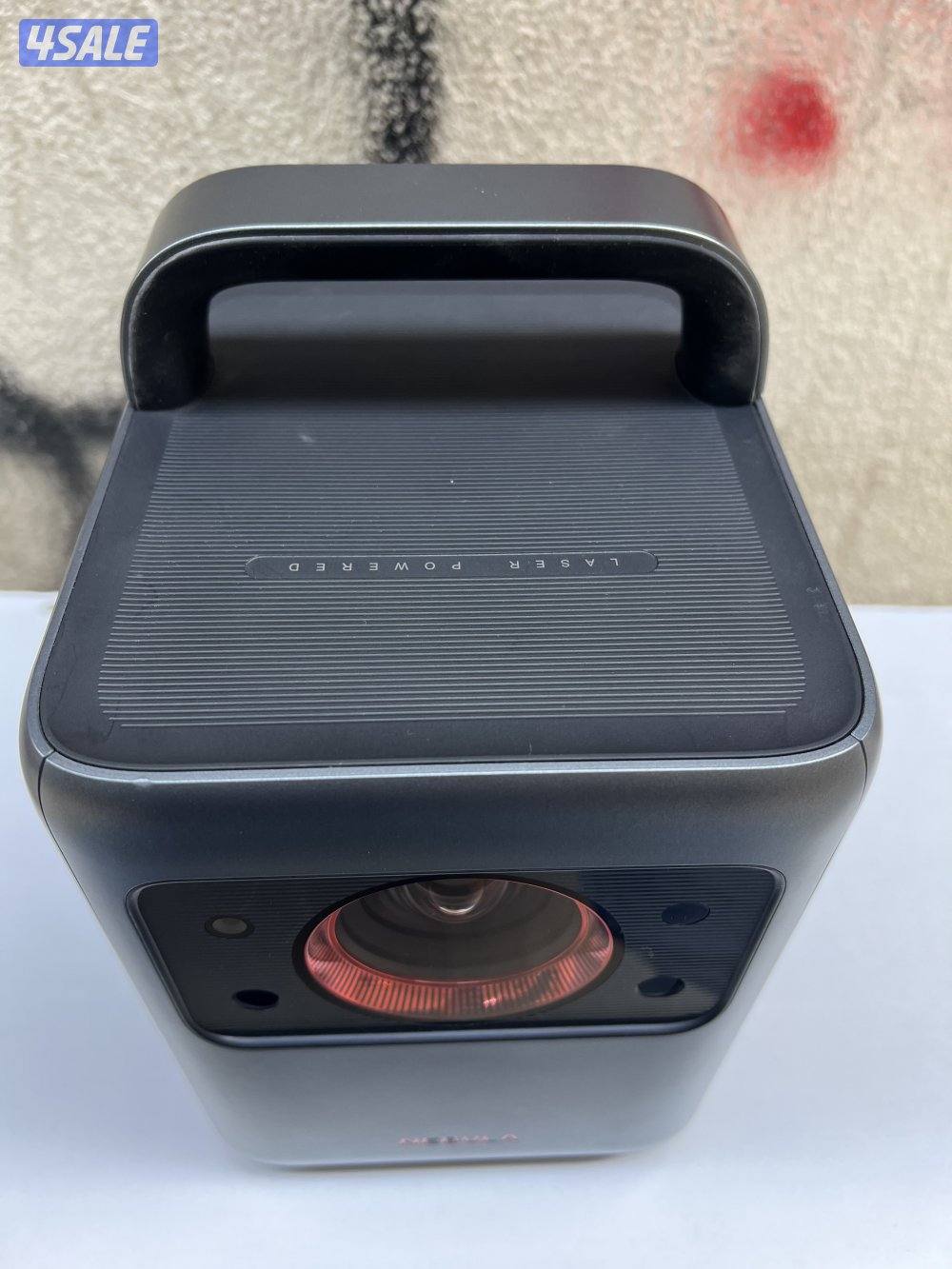 Anker nebula lesar cosmos 4k projector1