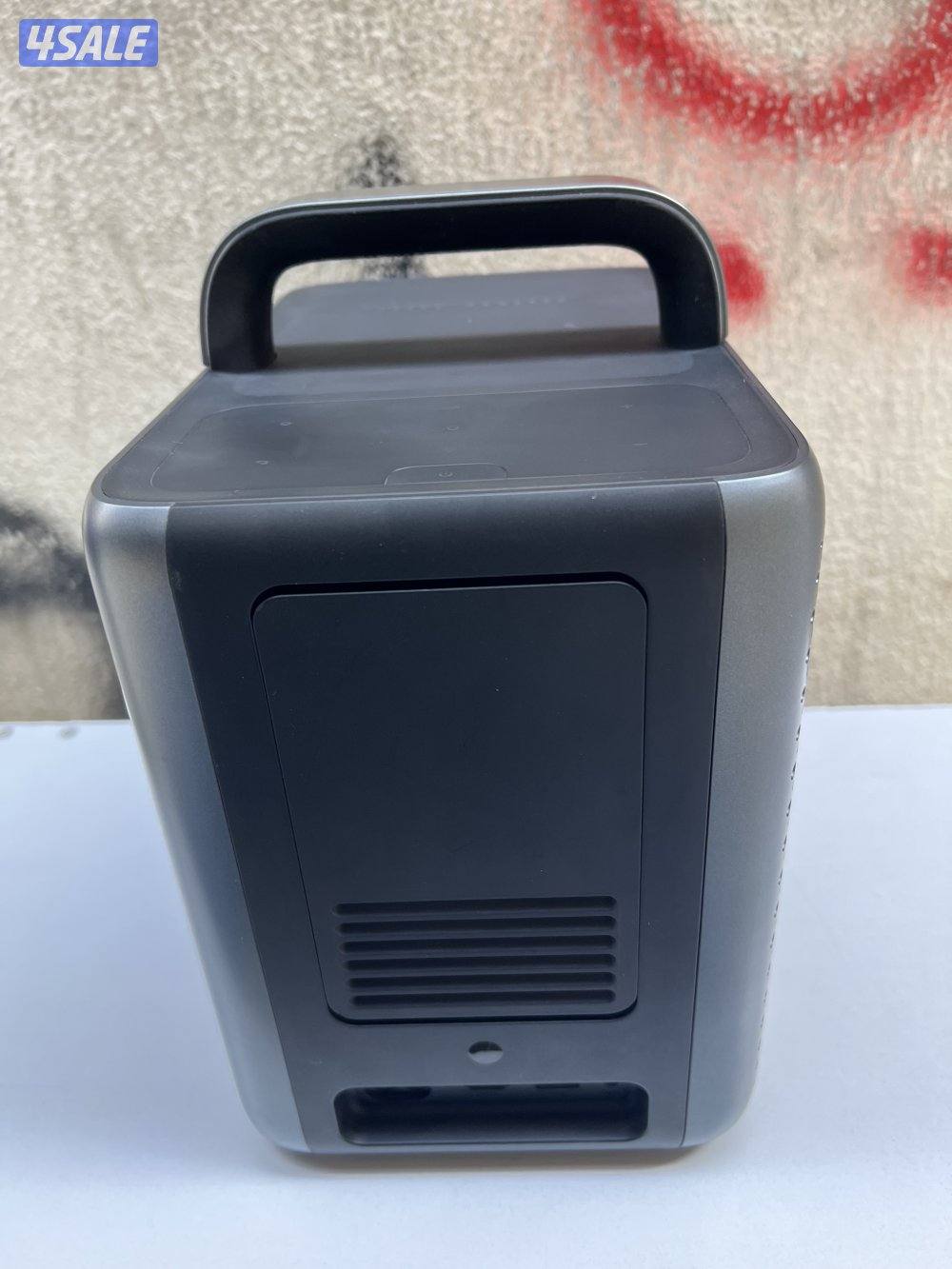 Anker nebula lesar cosmos 4k projector3