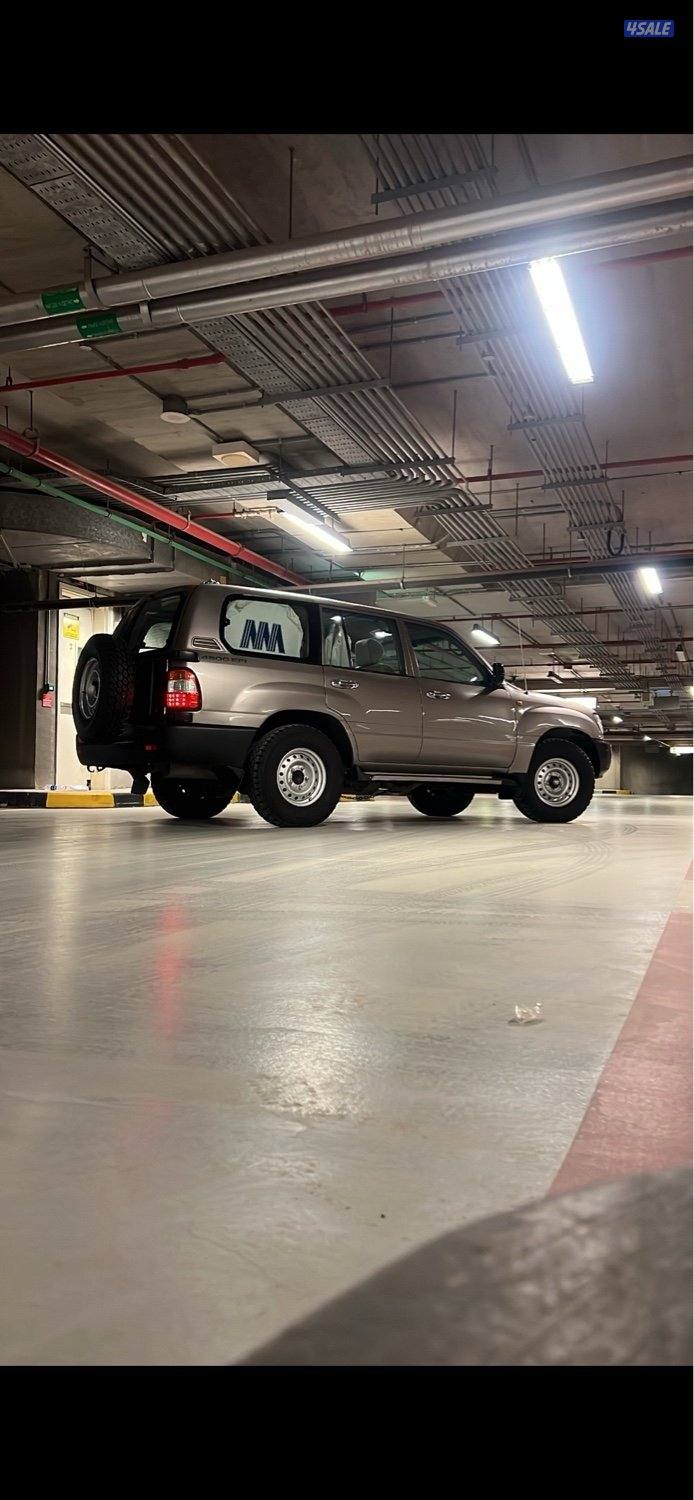 للبيع ستاندر اصلي وارد قطر موديل ٢٠٠٧ شرط الفحص قير مكينه شاصي جيد صبغ12