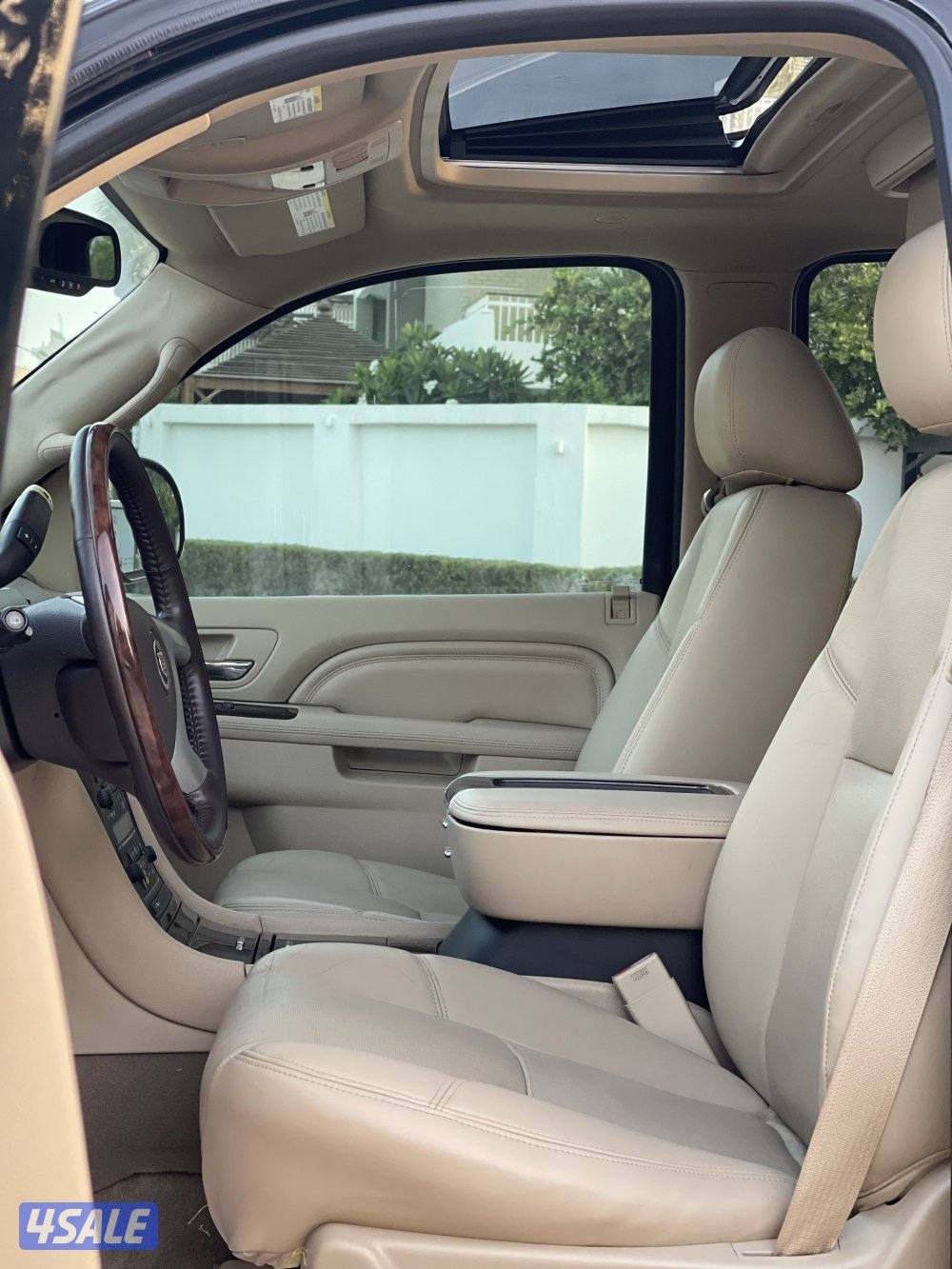 🔺كاديلاك اسكاليد موديل 2014 الدرجه الاولي🔺4