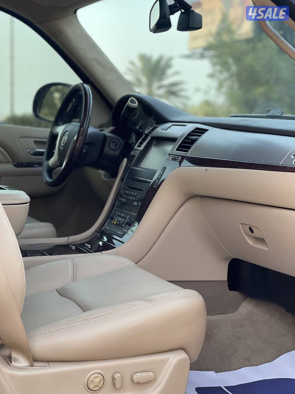 🔺كاديلاك اسكاليد موديل 2014 الدرجه الاولي🔺8
