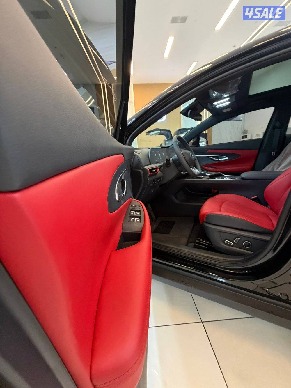 شانجان UNI_T10