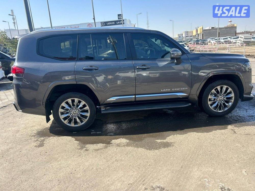 تويوتا لاند كروزر GX.R AEROs  twin turbo.V6 موديل 2024 ماشى 30.000 k3