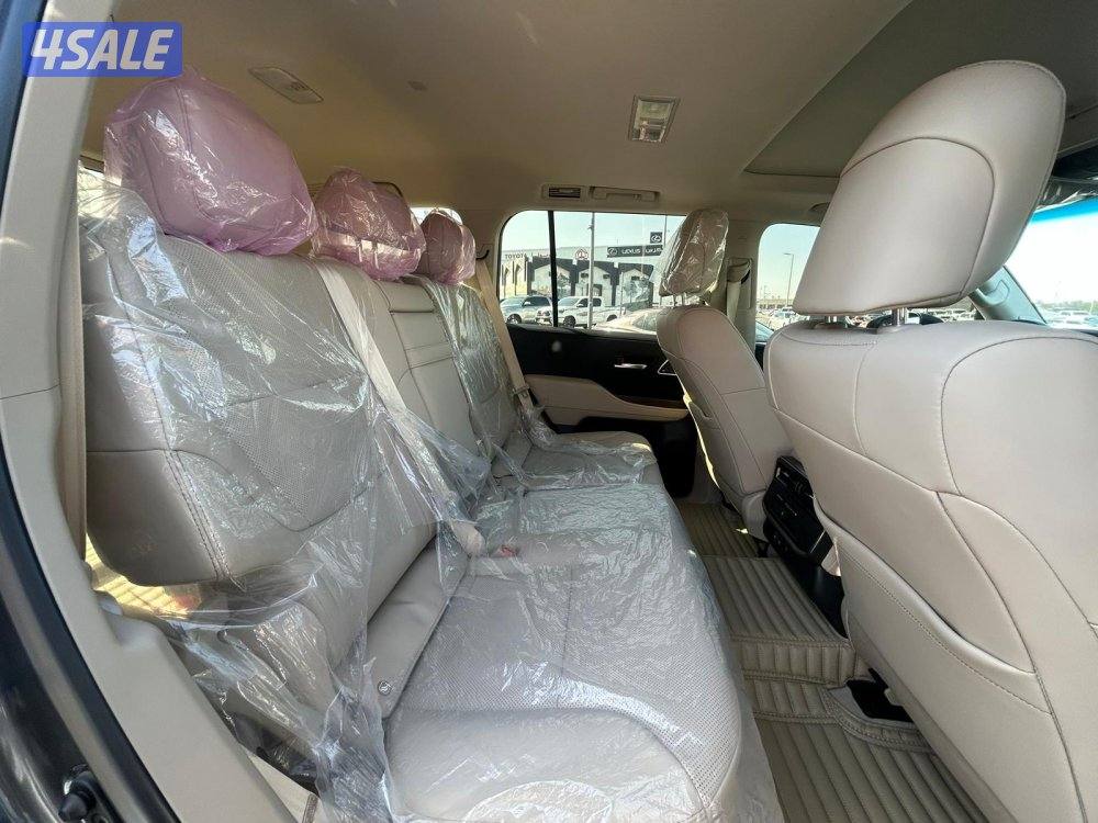 تويوتا لاند كروزر GX.R AEROs  twin turbo.V6 موديل 2024 ماشى 30.000 k4