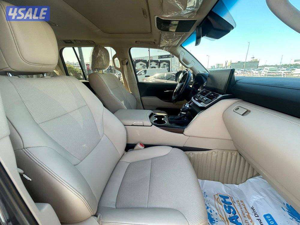 تويوتا لاند كروزر GX.R AEROs  twin turbo.V6 موديل 2024 ماشى 30.000 k5