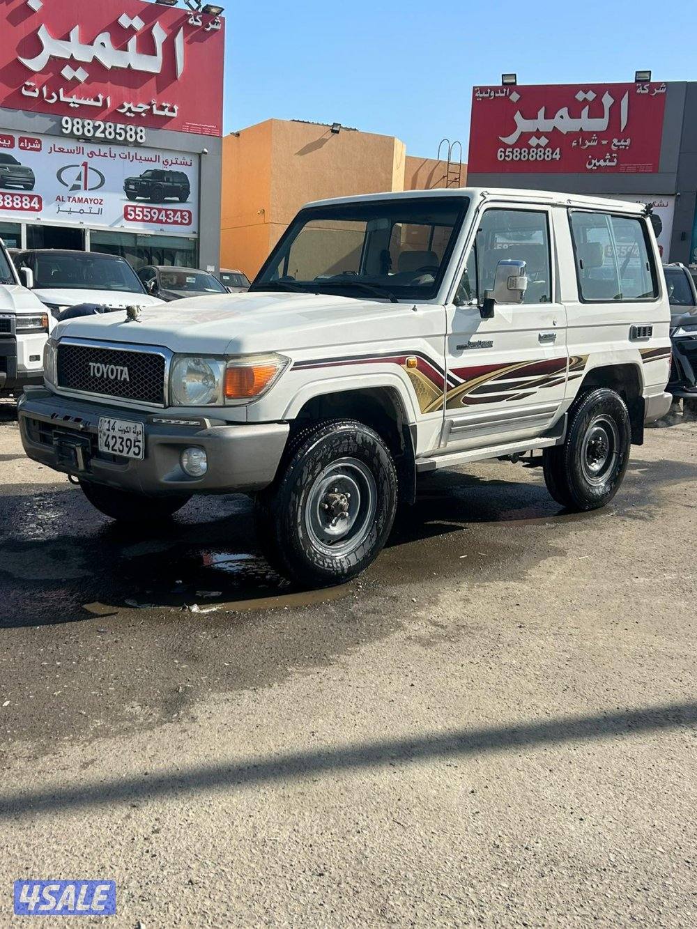 تويوتا لاند كروزر ربع .V6 موديل 2016 ماشي 319.000 k.m  وارد الخليج .0