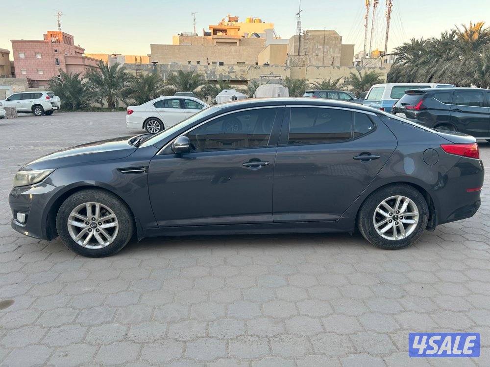 كيا اوبتيما ماشي ٢٢٠ الف شرط الفحص قير مكينه شاصي للتواصل واتس اب فقط8